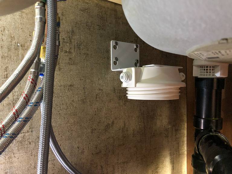 Water Filter Mounting Bracket