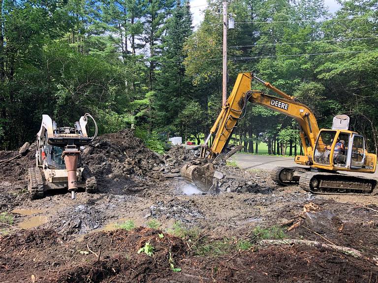 Skidsteer Rock Hammer