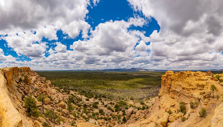 Sandstone Bluffs Overlook