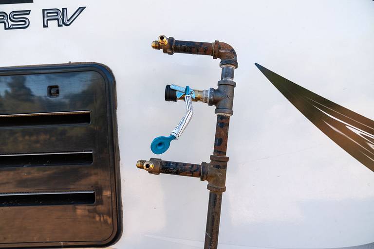Quick Connect Supply Line