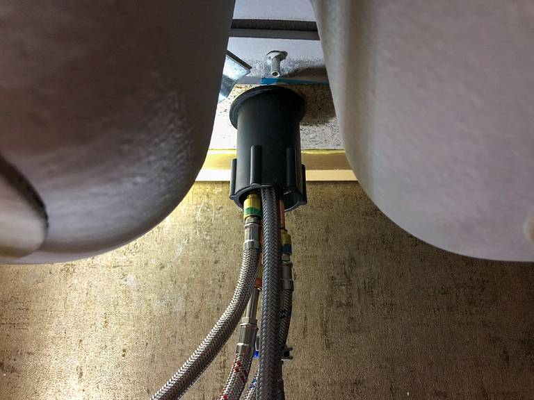 Installing the new faucet
