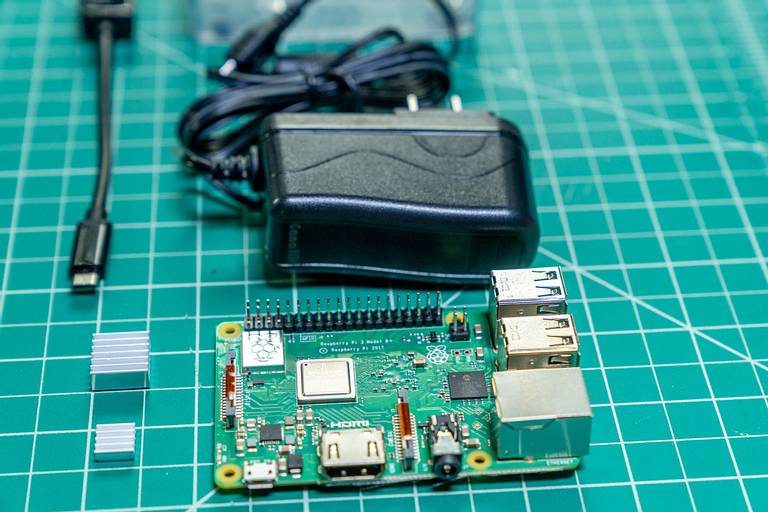 Raspberry Pi 3 Kit