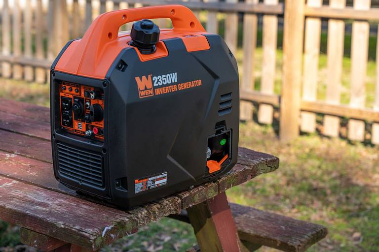 WEN Generator Draining Oil