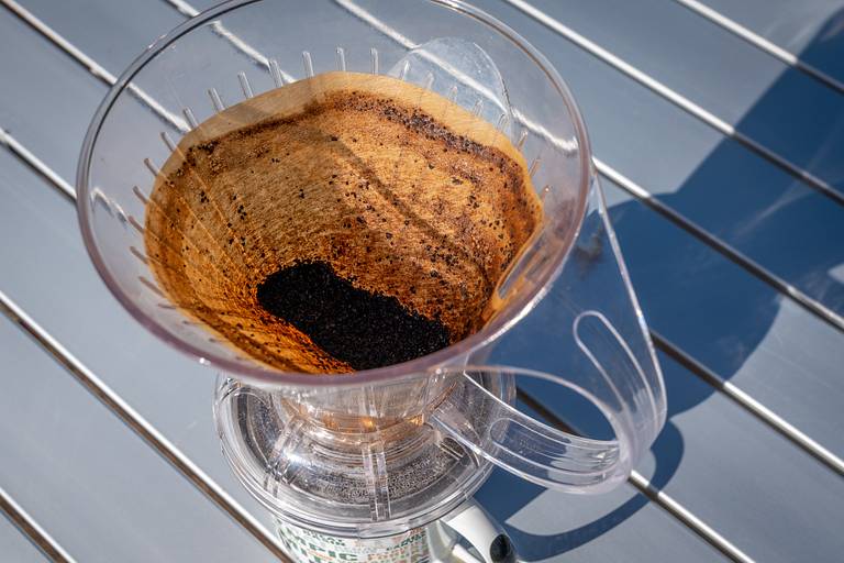 Coffee Grinds in Clever Dripper