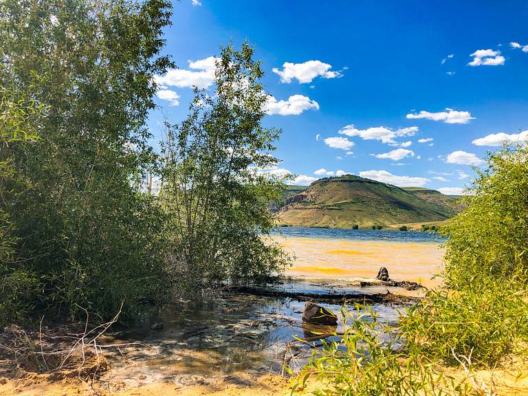 Beach near Elk Creek Campground
