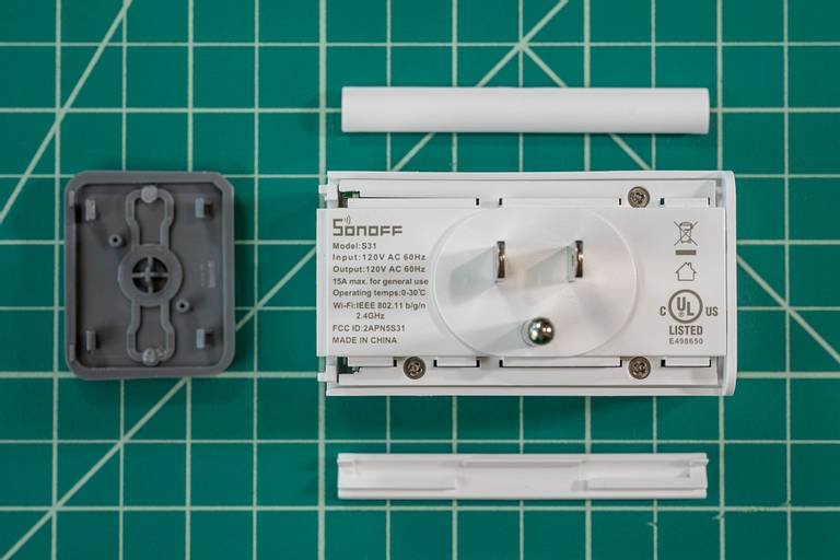 Sonoff S31 Screws