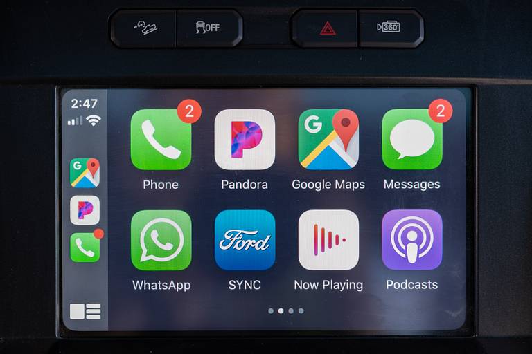 Apple CarPlay
