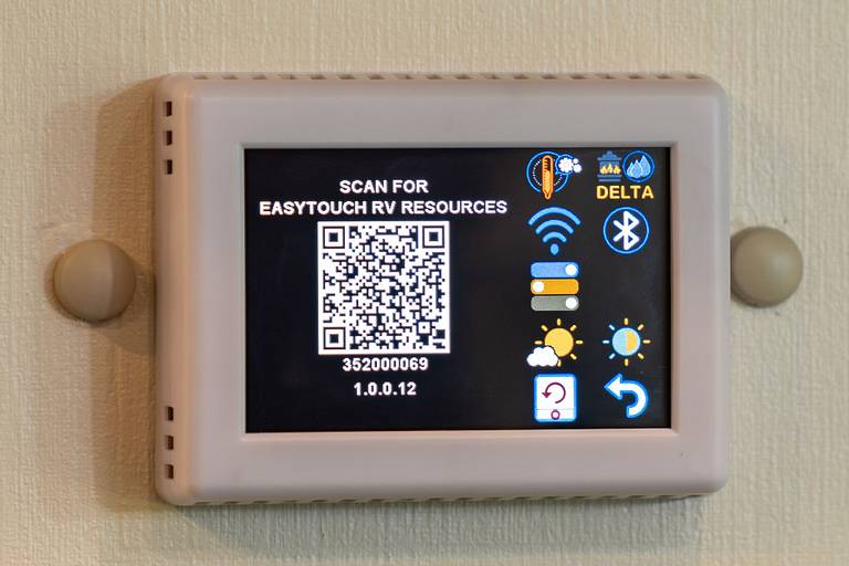 EasyTouch RV Day Night Mode
