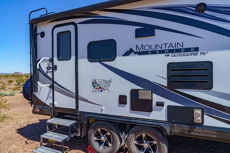 RV Door Holder