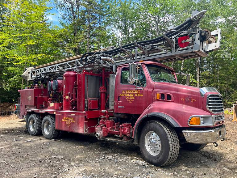 Well Drilling Truck