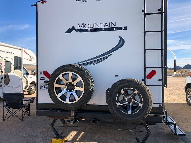 MB Legacy Wheel RV