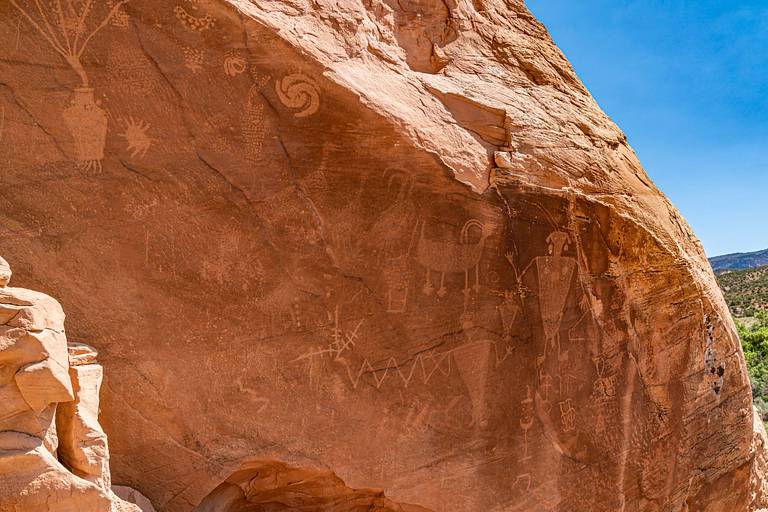 Fremont Petroglyphs